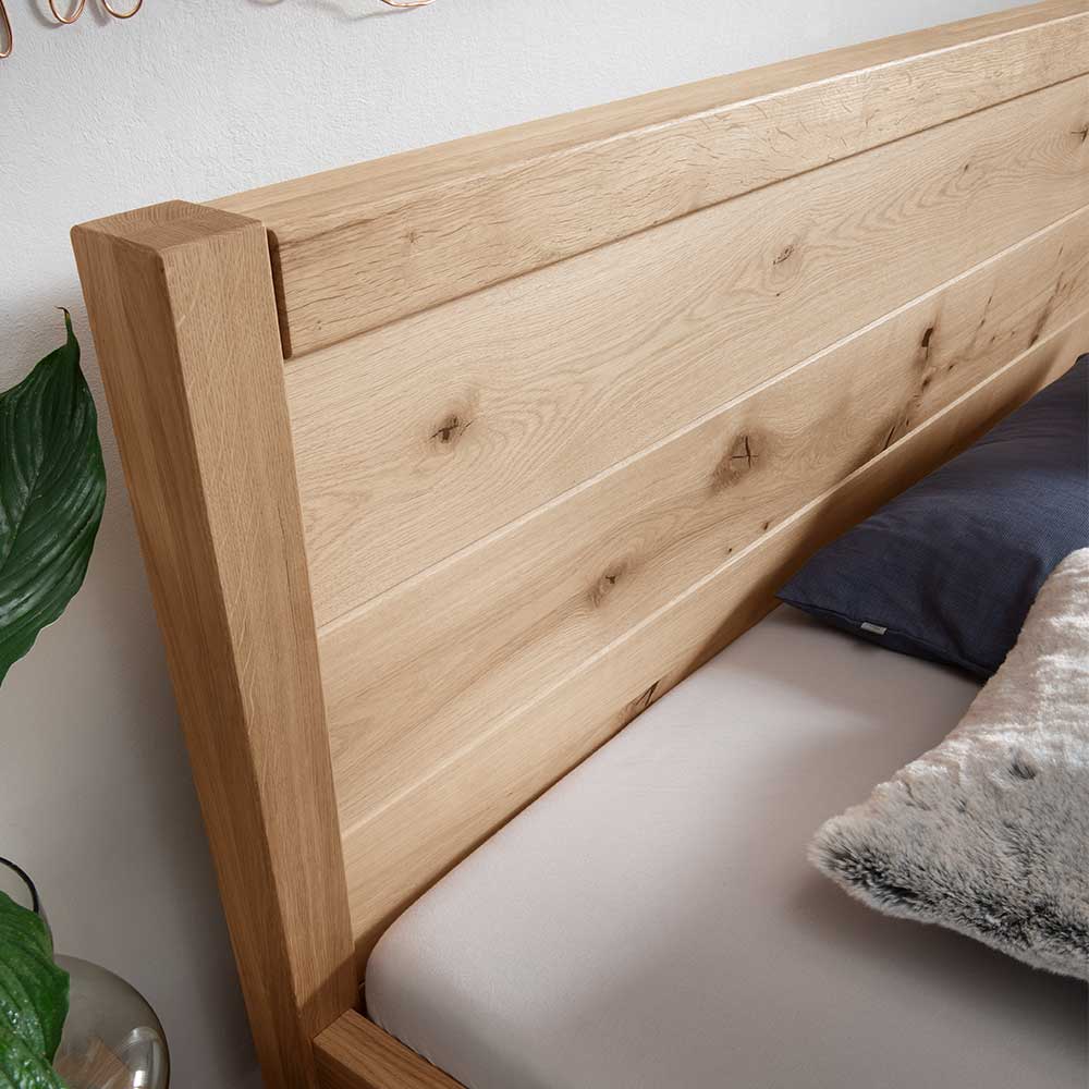 Wildeiche Doppelbett mit Holzkopfteil - Adeira