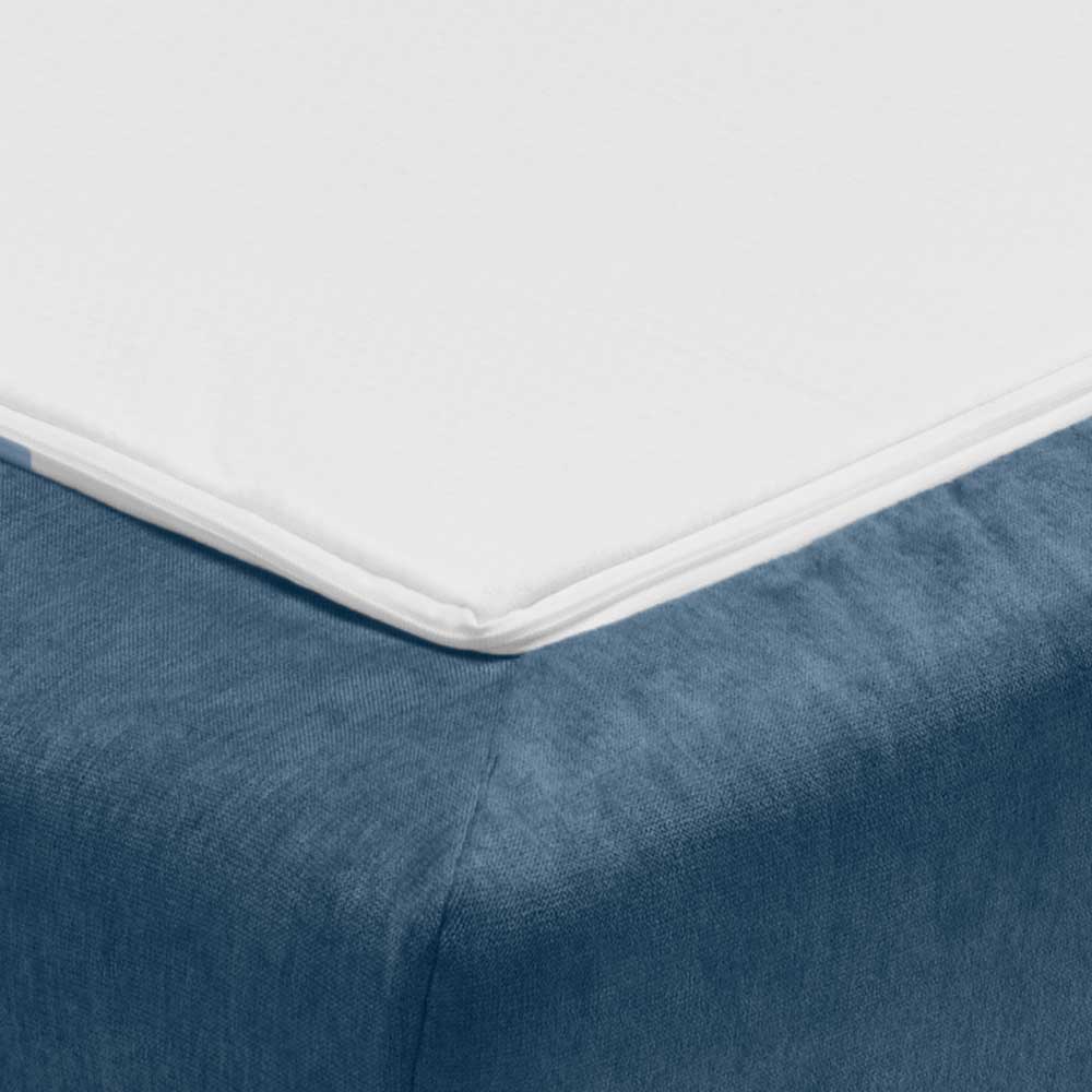 Microvelours Schlafsofa in Blau mit Eiche Beinen - Borough